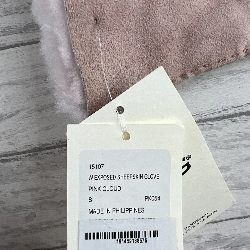 Ugg‎ Womens Gloves Exposed Sheepskin Pink Cloud Size Small